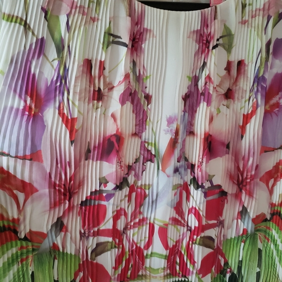 Ted Baker Blouse - Picture 10 of 10